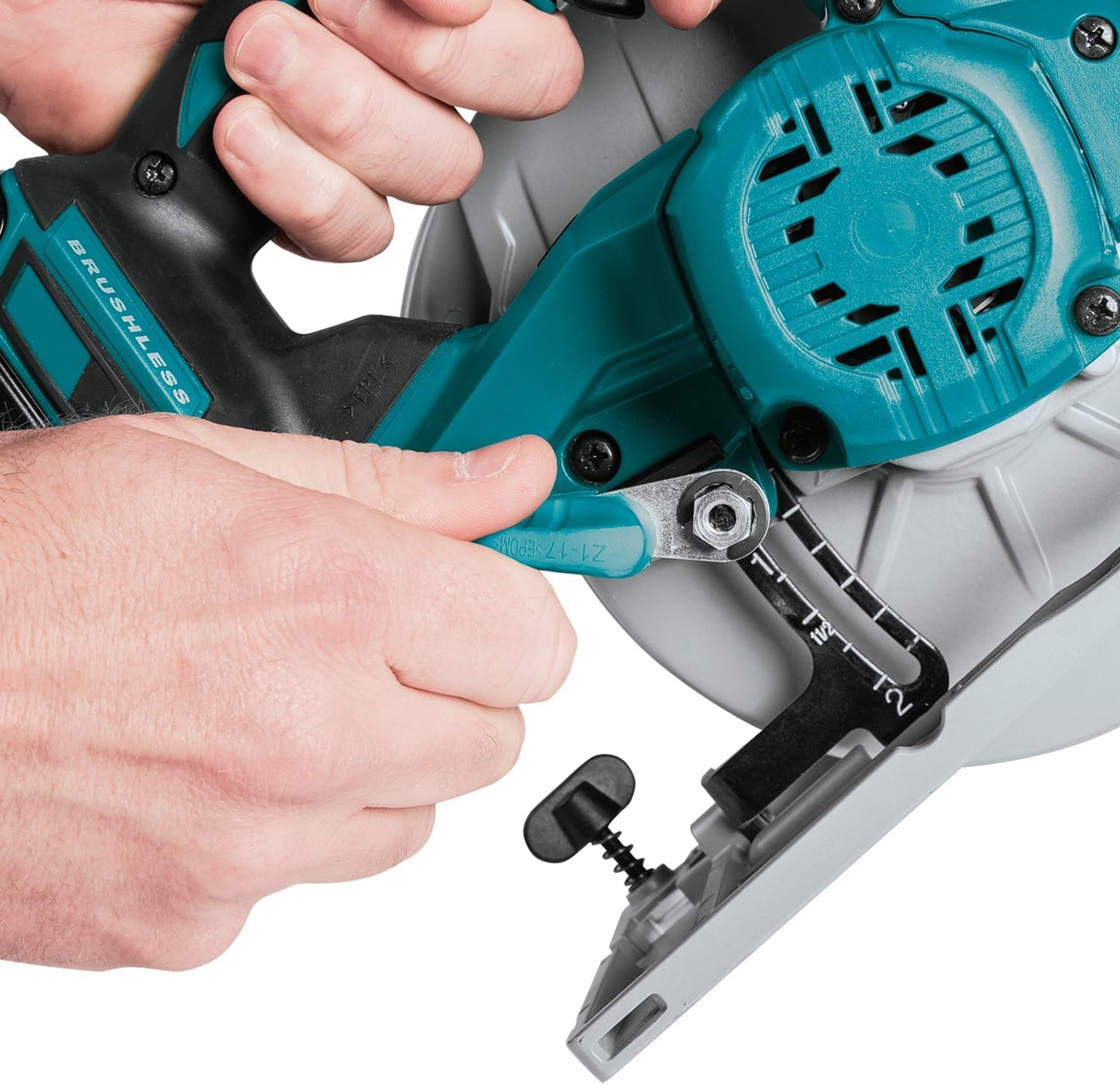 Makita DHS680Z 18V Li-Ion LXT Brushless Circular Saw (165mm) – Batteries and Charger Sold Separately.